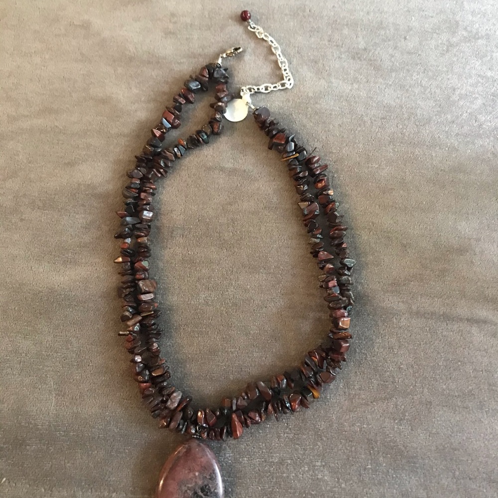 Stone necklace - Picture 2 of 2